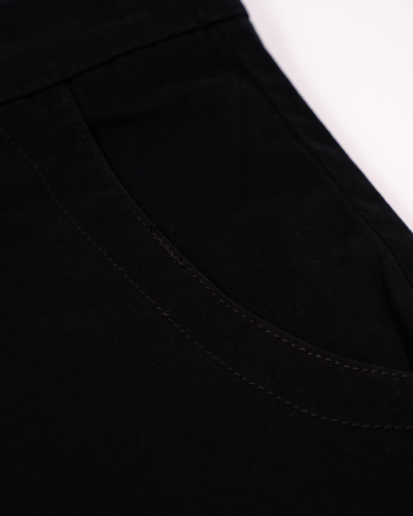 Noir Trouser