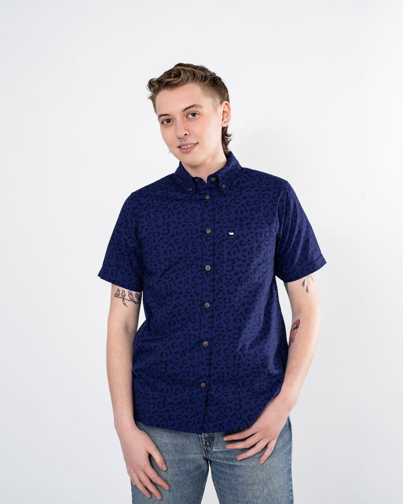 Short sleeve button-down shirts| Gender neutral with a non-binary fit ...